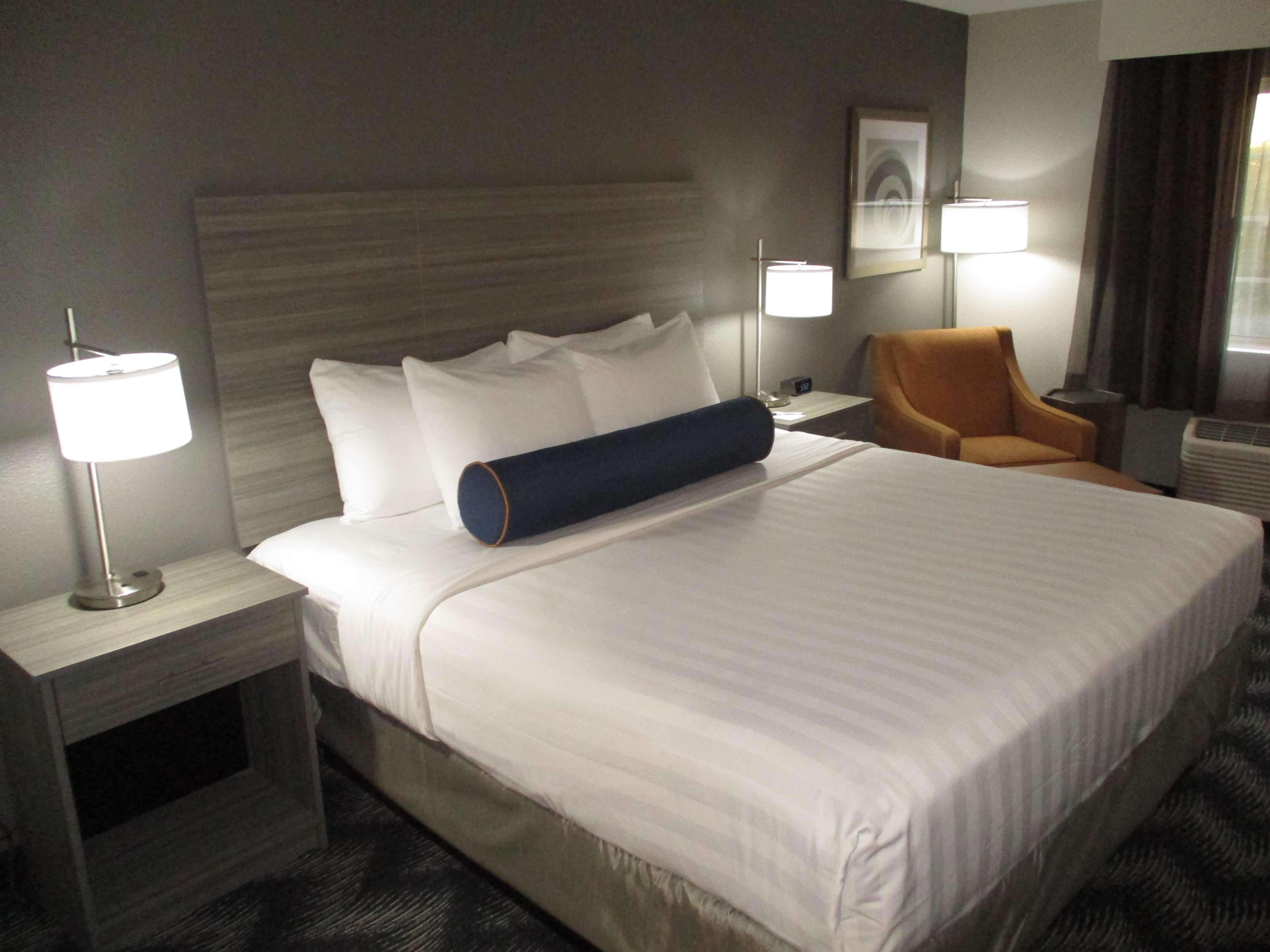 Hotel Western Valley & 3*