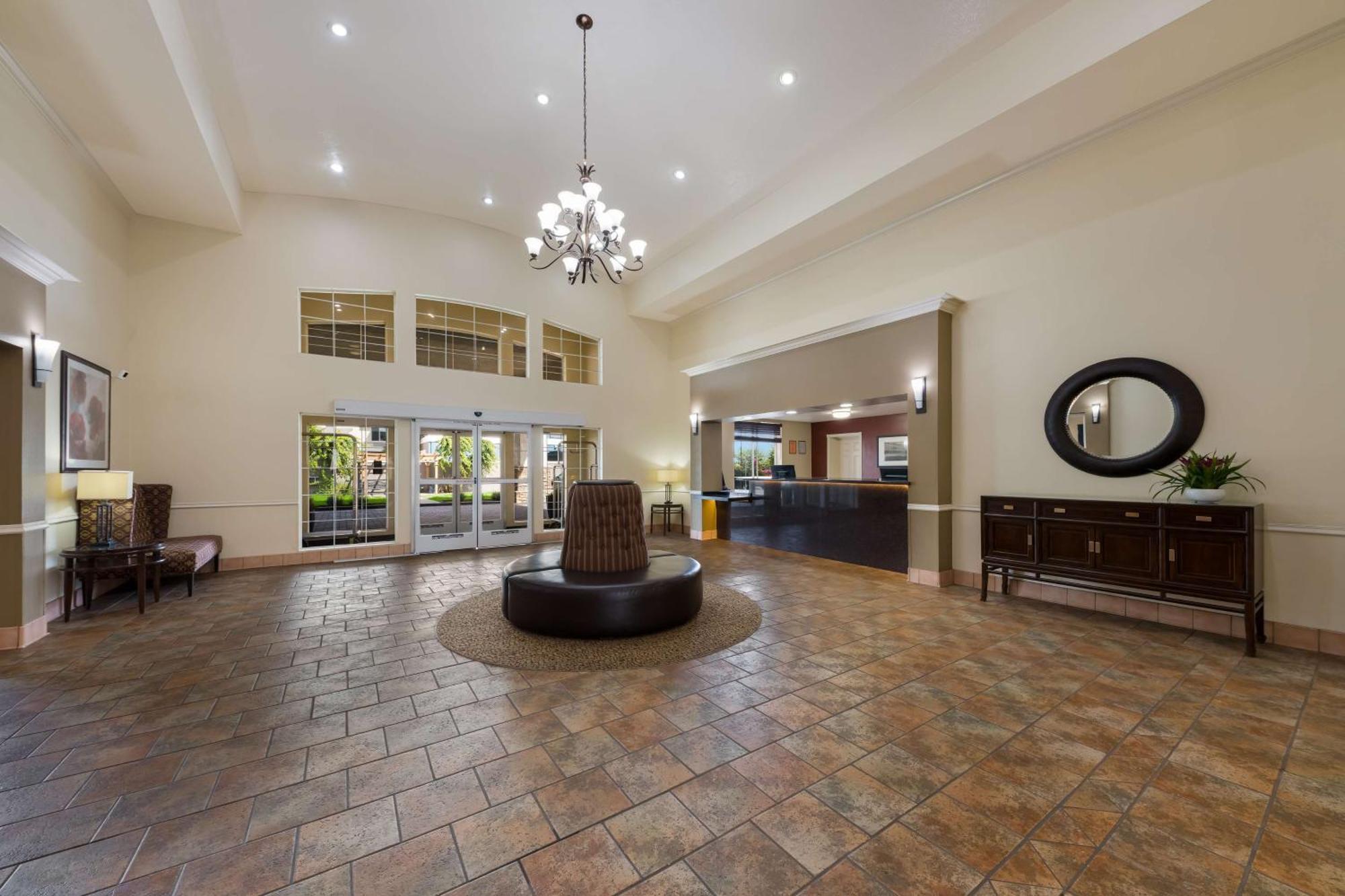 Hotel Western Valley & Salinas