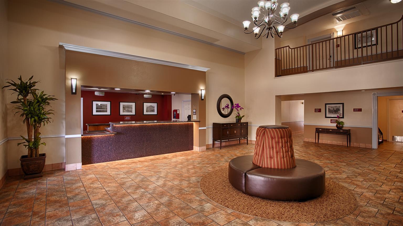 Hotel Western Valley &